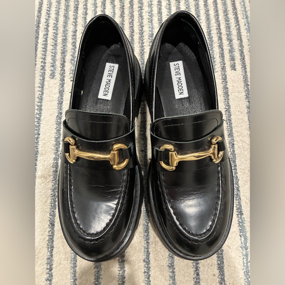 Platform Steve Madden Black Loafers with Gold Buckle